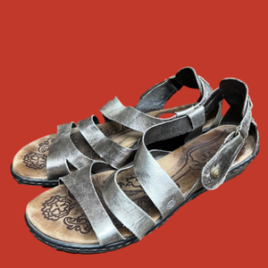 Born Sandals Strappy Wedge Leather Casual Open Toe Women's Size 11W